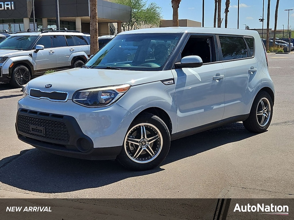 Used 2016 Kia Soul Base 4dr Car