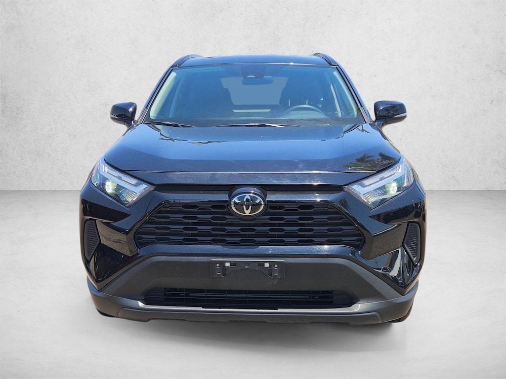 Used 2025 Toyota RAV4 XLE Sport Utility