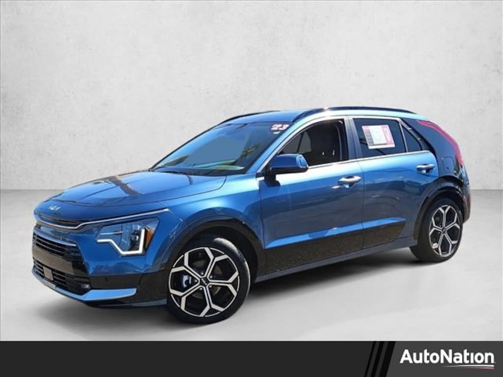 Used 2023 Kia Niro SX Touring Sport Utility