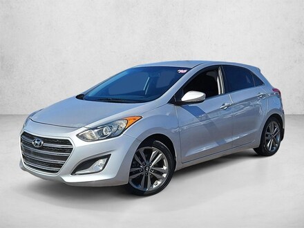 2016 Hyundai Elantra GT 4dr Car