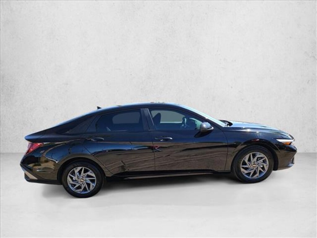 Certified 2024 Hyundai Elantra SEL 4dr Car