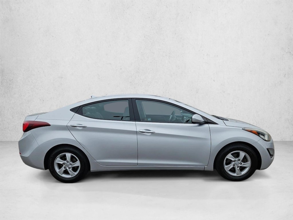 Used 2015 Hyundai Elantra SE 4dr Car