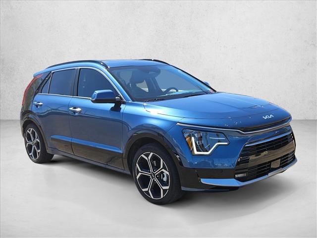 2023 Kia Niro SX Touring photo 3