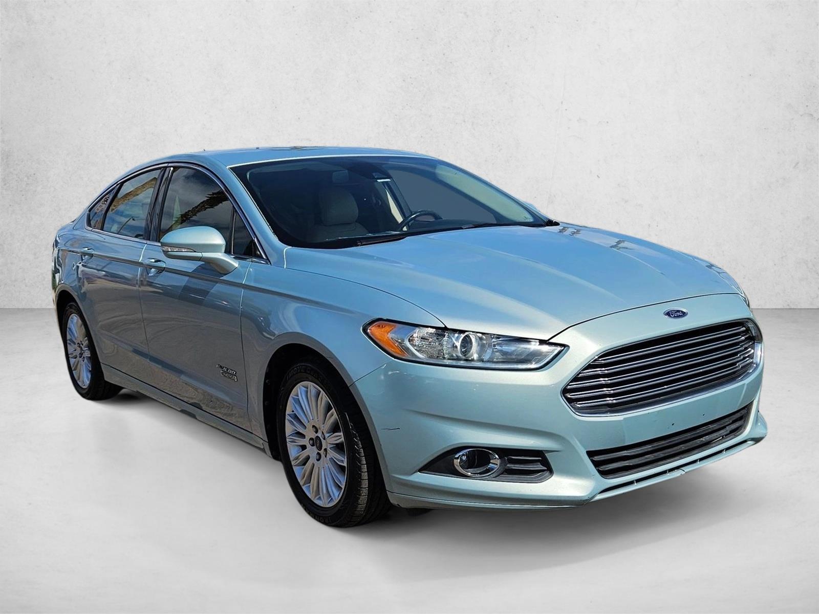 2013 Ford Fusion Energi SE Luxury