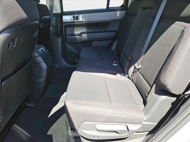 2026 Hyundai Santa Fe SE - Photo 12