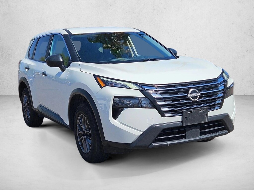 Used 2024 Nissan Rogue S Sport Utility