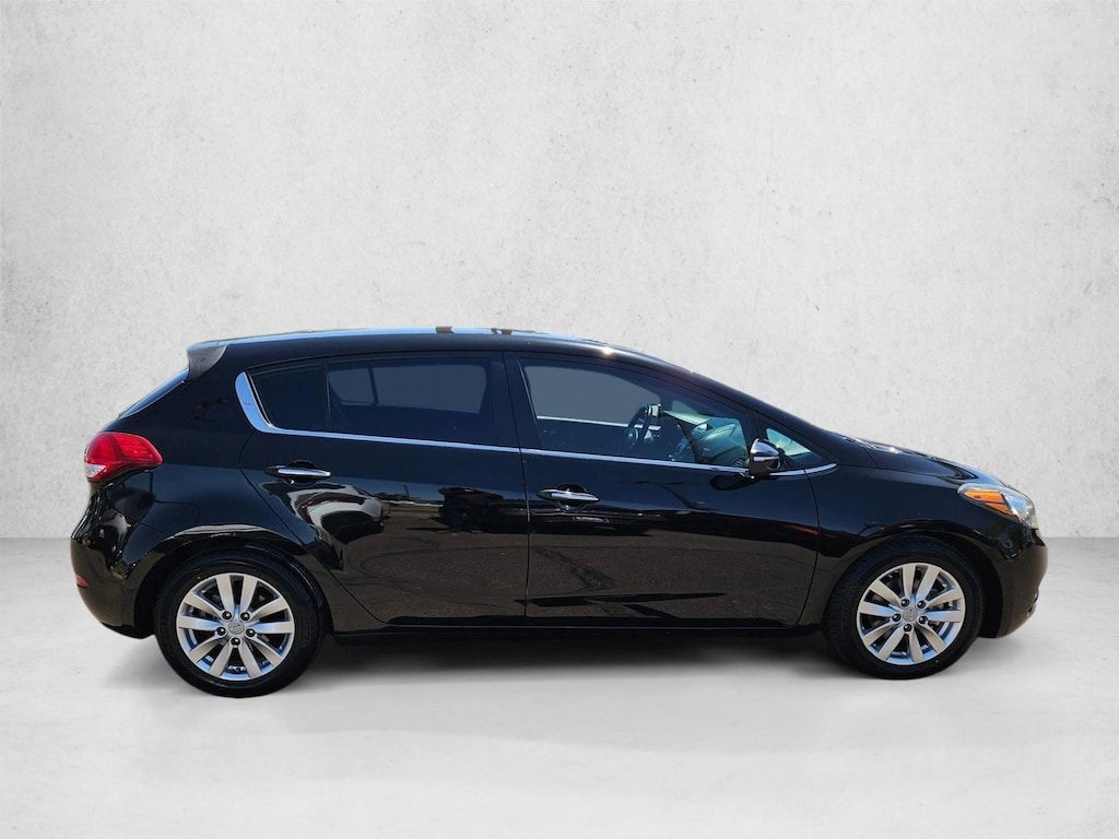 Used 2015 Kia Forte EX 4dr Car