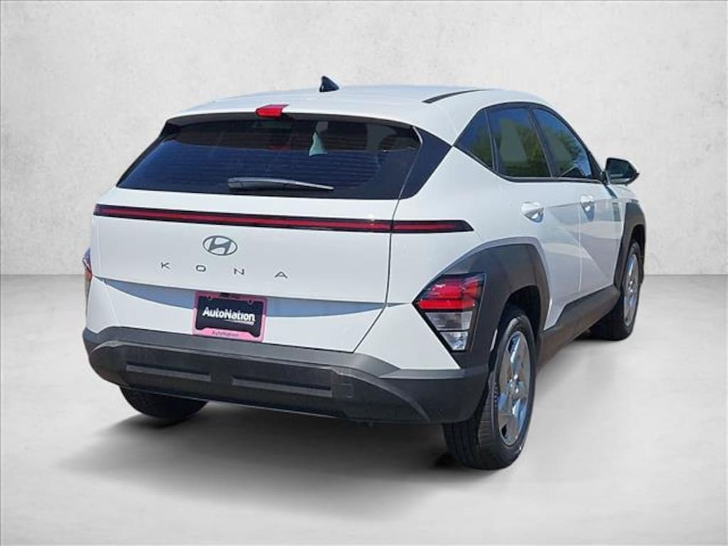 New 2027 Hyundai Kona SE FWD SUV