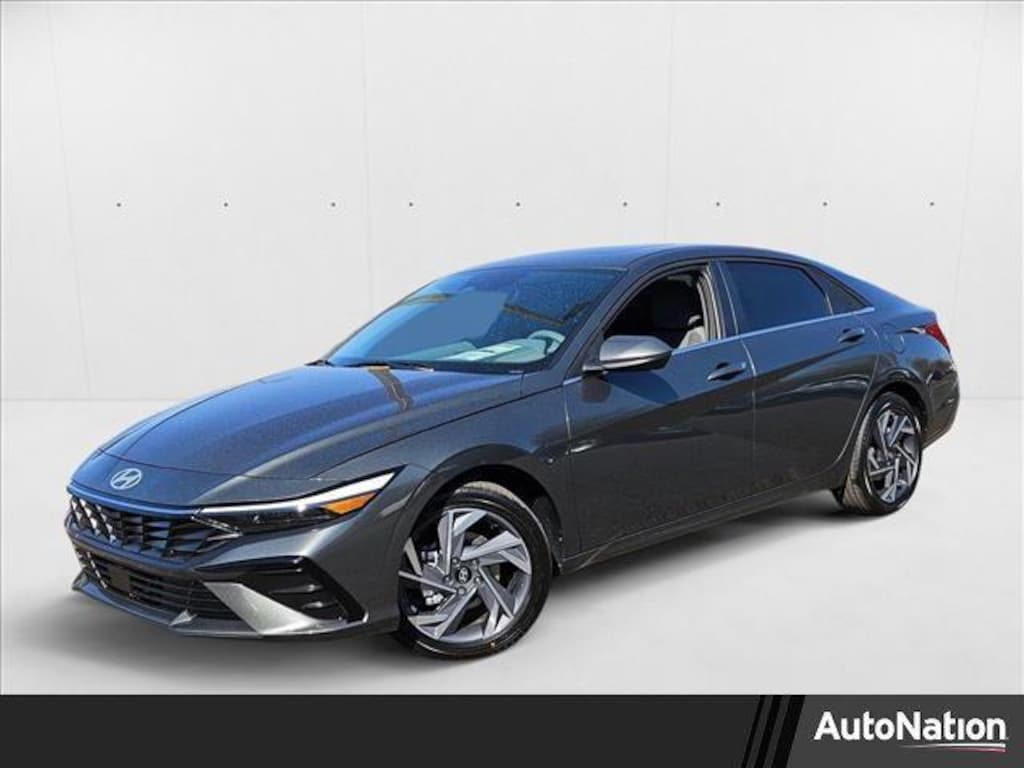 New 2025 Hyundai Elantra SEL Convenience Sedan