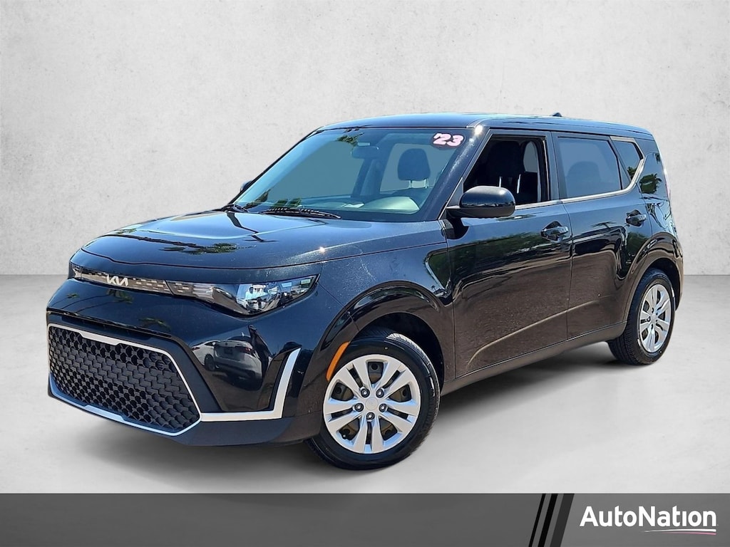 Used 2023 Kia Soul LX 4dr Car