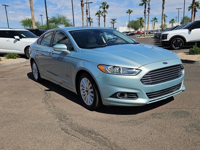 2013 Ford Fusion Energi SE photo 3