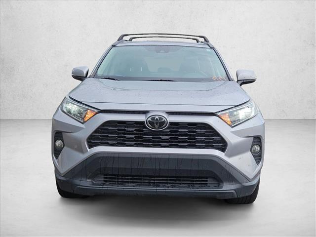 2019 Toyota RAV4 XLE Premium photo 2