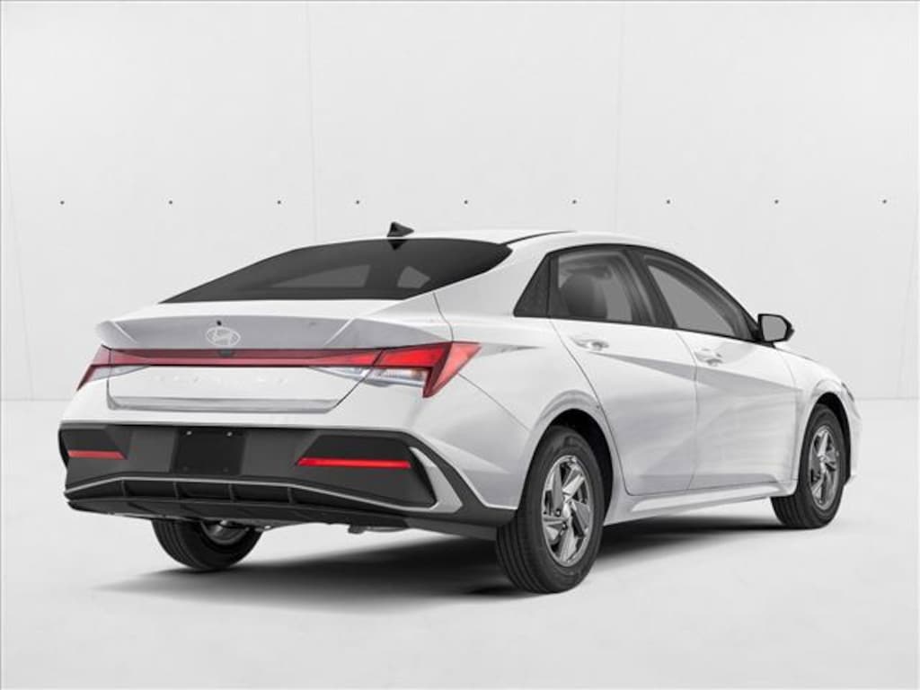 New 2026 Hyundai Elantra SE Sedan