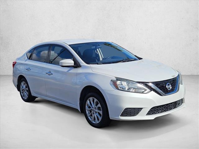 2018 Nissan Sentra SV photo 3