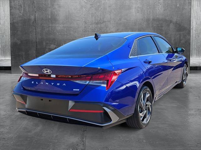 2025 Hyundai Elantra Hybrid Limited photo 2