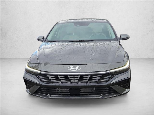 2025 Hyundai Elantra Hybrid Limited photo 2