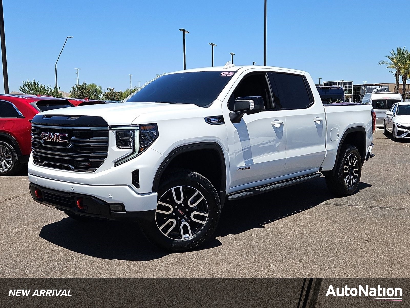 2025 GMC Sierra 4WD Crew Cab Short Box AT4's photo