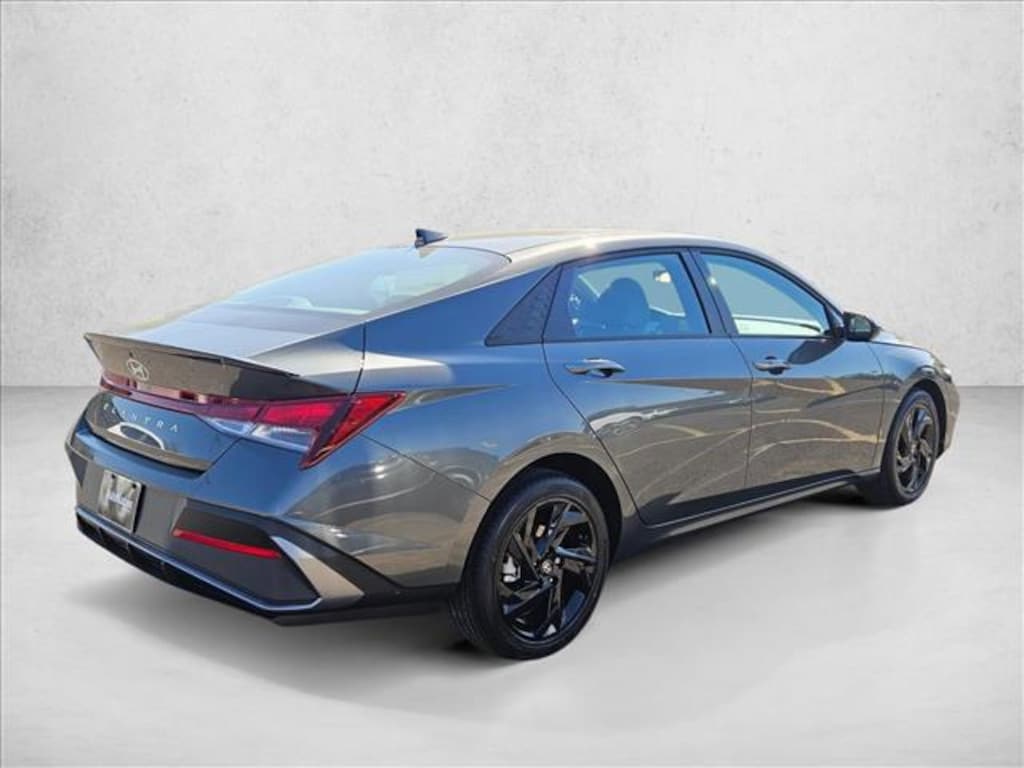 New 2026 Hyundai Elantra SEL Sport Sedan