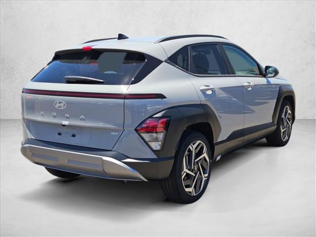 New 2026 Hyundai Kona SEL Premium FWD SUV