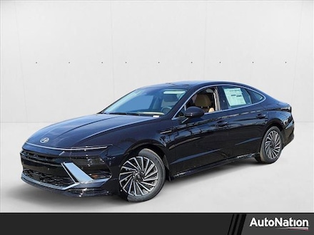 2025 Hyundai Sonata Hybrid Limited Sedan