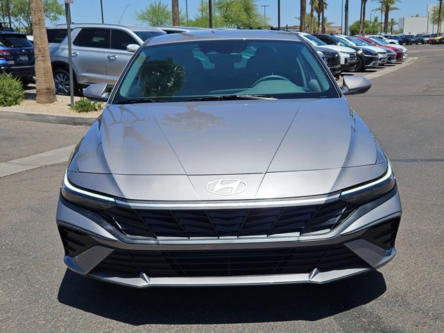 Used 2024 Hyundai Elantra SE with VIN KMHLL4DG4RU679601 for sale in Tempe, AZ