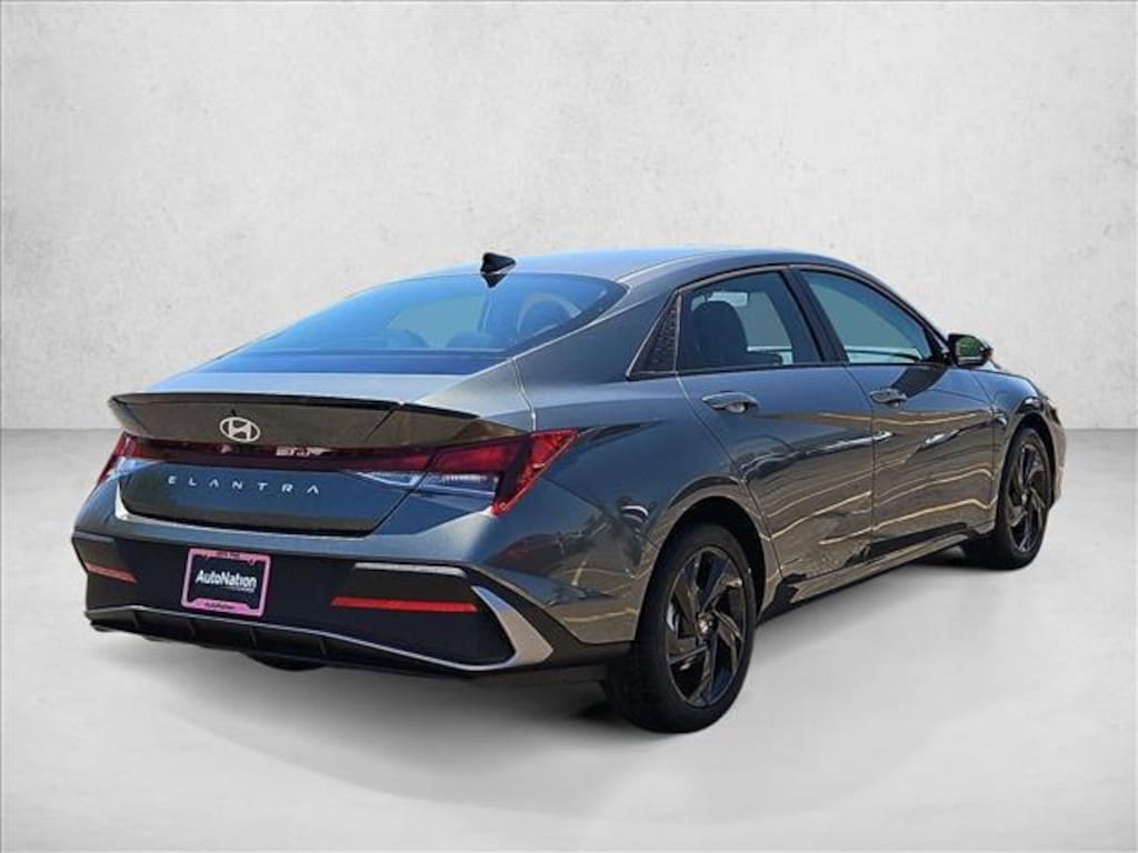 New 2026 Hyundai Elantra SEL Sport Sedan