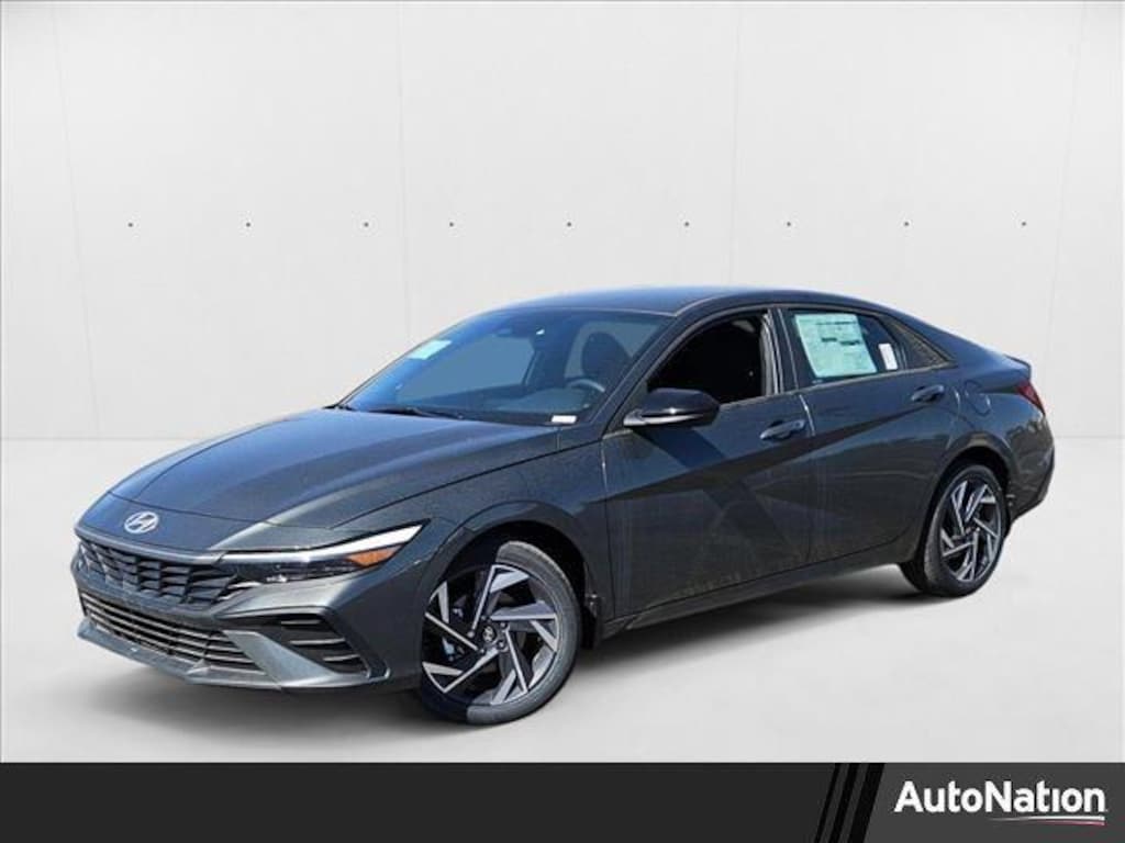 New 2025 Hyundai Elantra SEL Sport Sedan