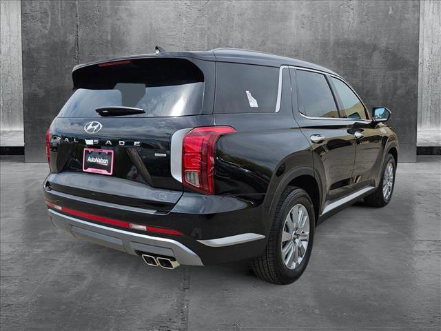 2025 Hyundai Palisade SEL photo 2
