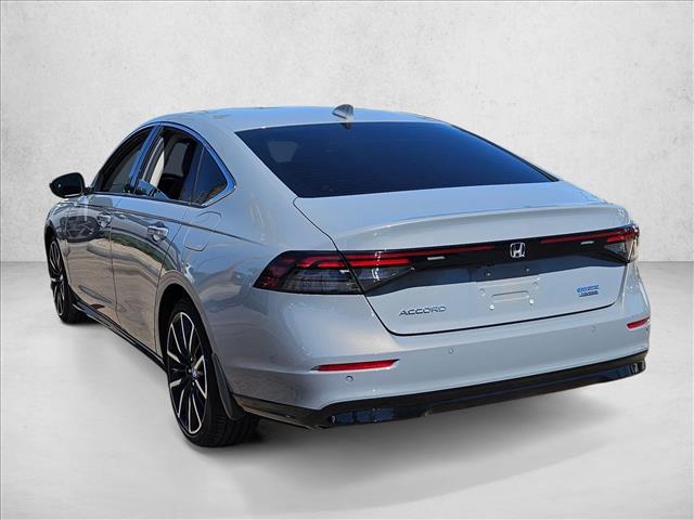 2024 Honda Accord Hybrid Touring photo 4