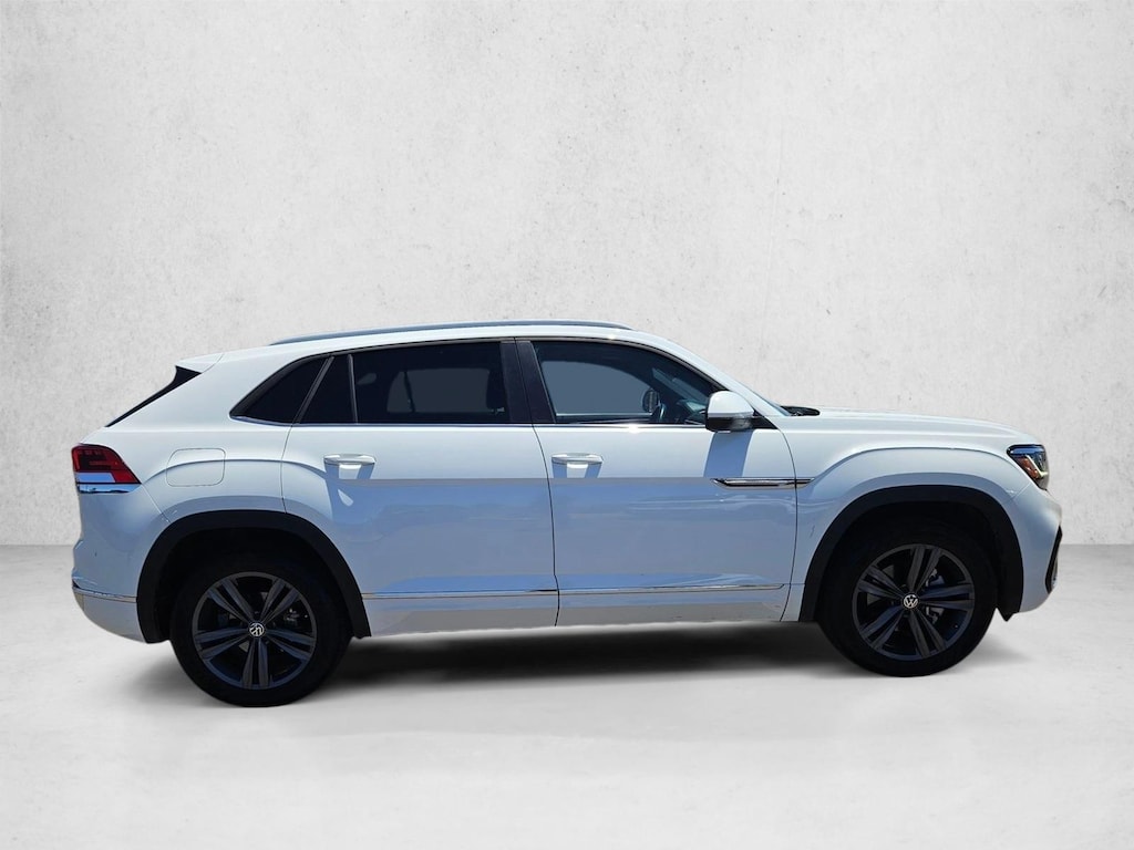 Used 2021 Volkswagen Atlas Cross Sport 3.6L V6 SE w/Technology R-Line Sport Utility