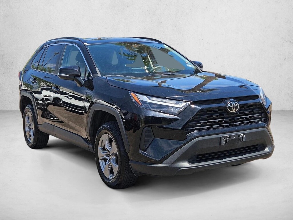 Used 2024 Toyota RAV4 XLE Sport Utility