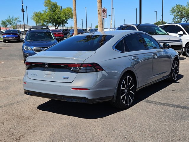 2024 Honda Accord Hybrid Touring photo 2