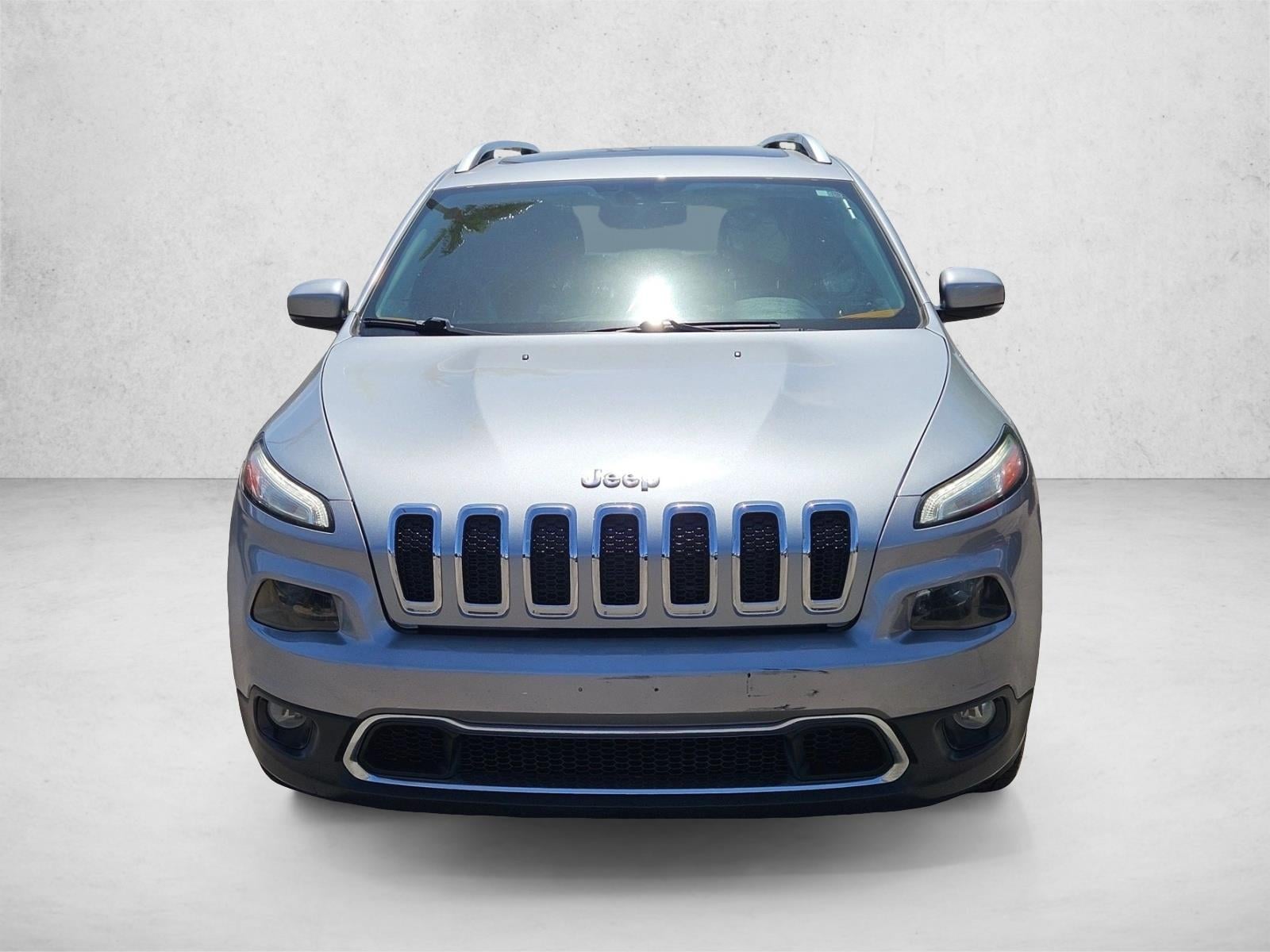 Used 2017 Jeep Cherokee Limited with VIN 1C4PJLDS1HW650571 for sale in Tempe, AZ