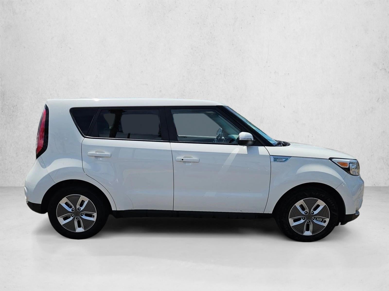 Used 2019 Kia Soul EV with VIN KNDJP3AE1K7038987 for sale in Tempe, AZ