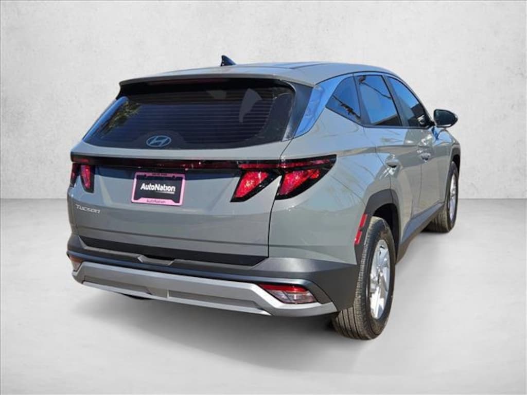 New 2026 Hyundai Tucson SE FWD SUV