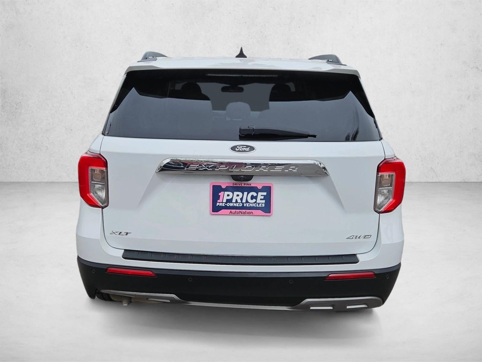 2022 Ford Explorer XLT - Photo 6