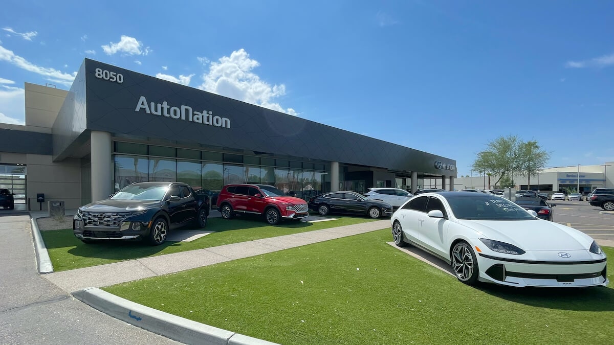 Front view of AutoNation Hyundai Tempe