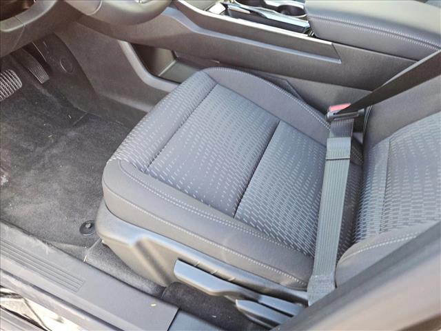 2025 Chevrolet Equinox LT photo 4