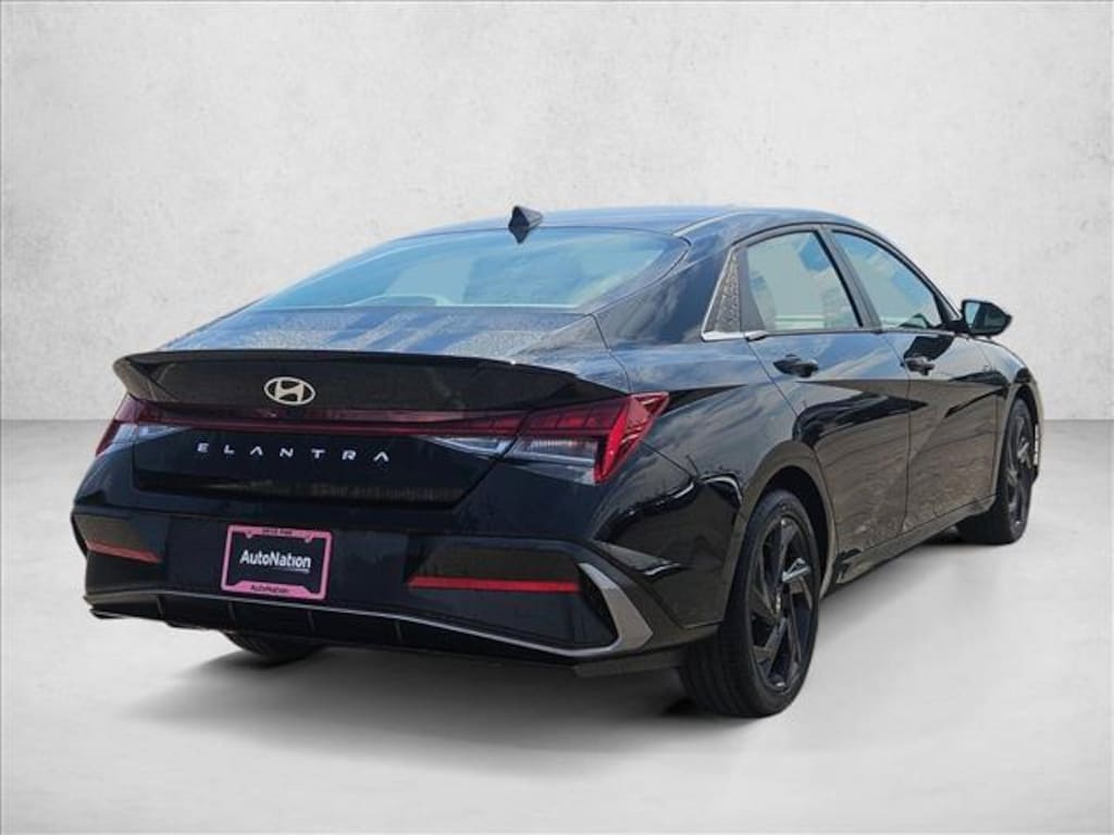 New 2026 Hyundai Elantra SEL Sport Sedan