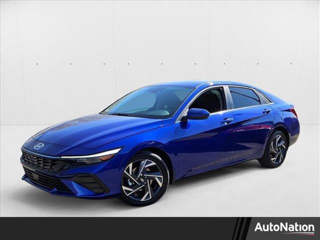 New 2025 Hyundai Elantra SEL Convenience Sedan