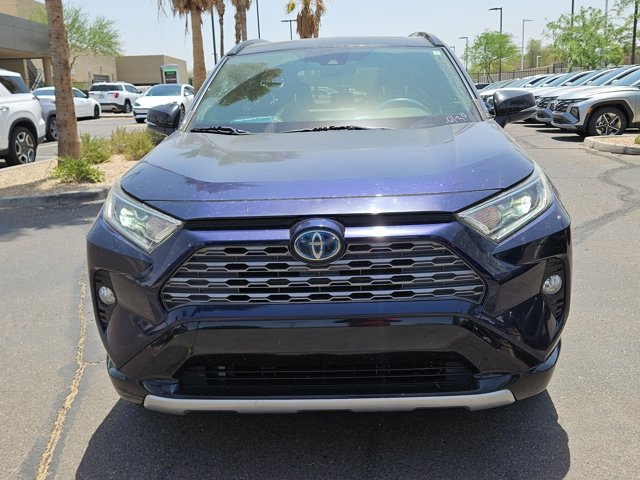 2019 Toyota RAV4 Hybrid XSE photo 2