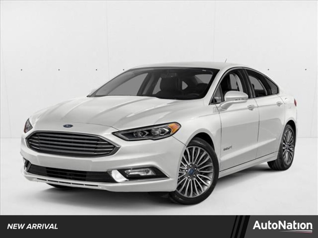 Used 2017 Ford Fusion Hybrid Titanium 4dr Car