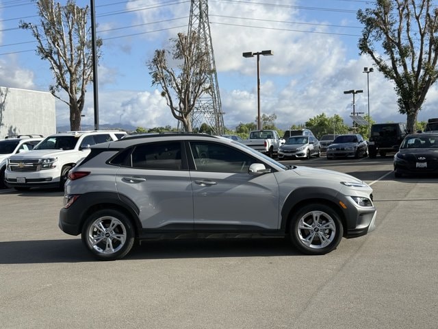 2023 Hyundai Kona SEL photo 4