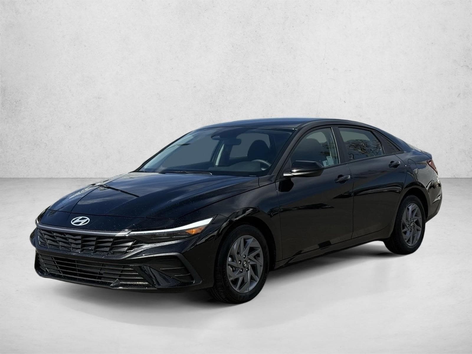 2024 Hyundai Elantra 2.0 SEL IVT's photo