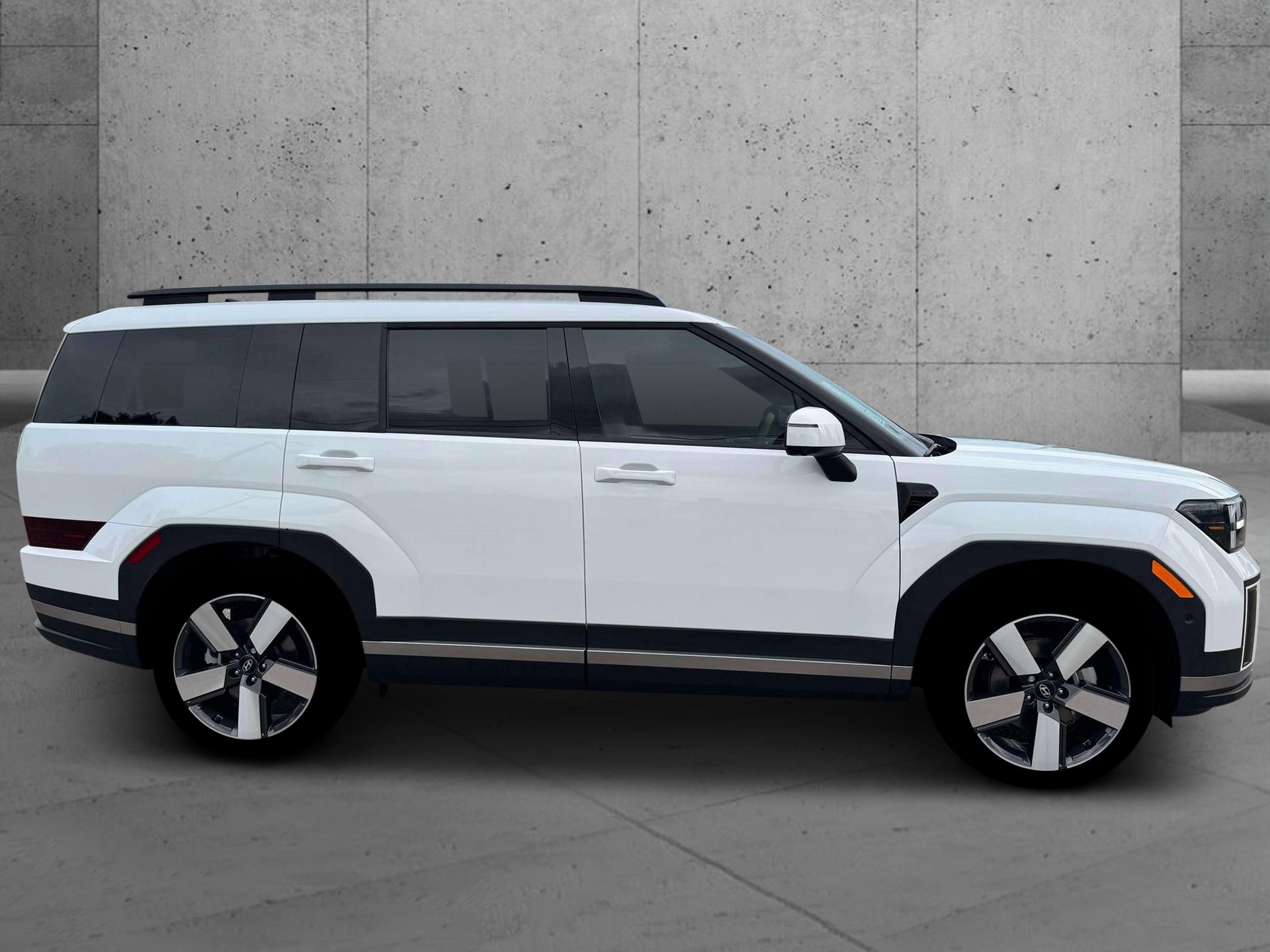 2026 Hyundai Santa Fe Limited - Photo 9