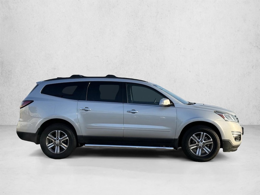 Used 2017 Chevrolet Traverse LT w/2LT SUV