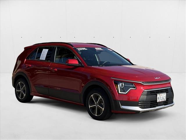 2023 Kia Niro EX photo 2