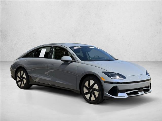 2025 Hyundai Ioniq 6 SE photo 3