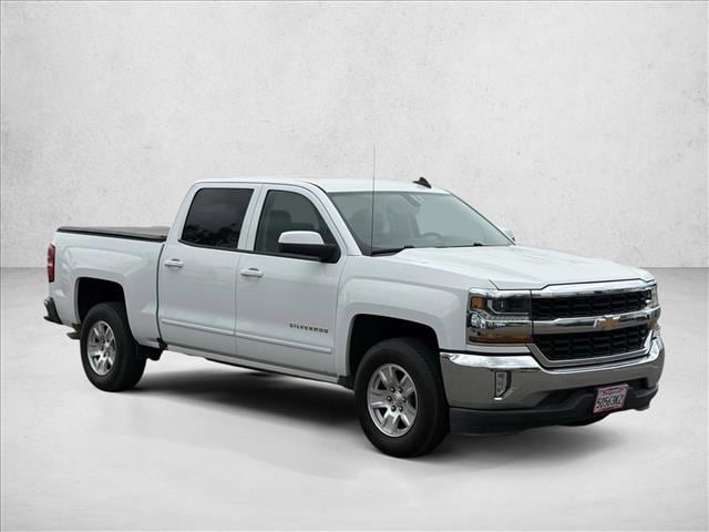2018 Chevrolet Silverado 1500 LT w/1LT photo 3