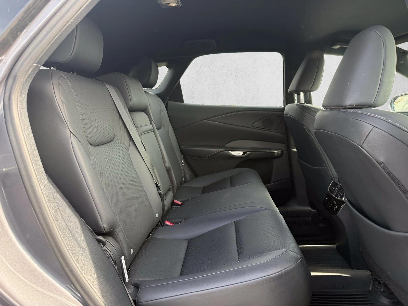 2023 Lexus RX 350 - Photo 17